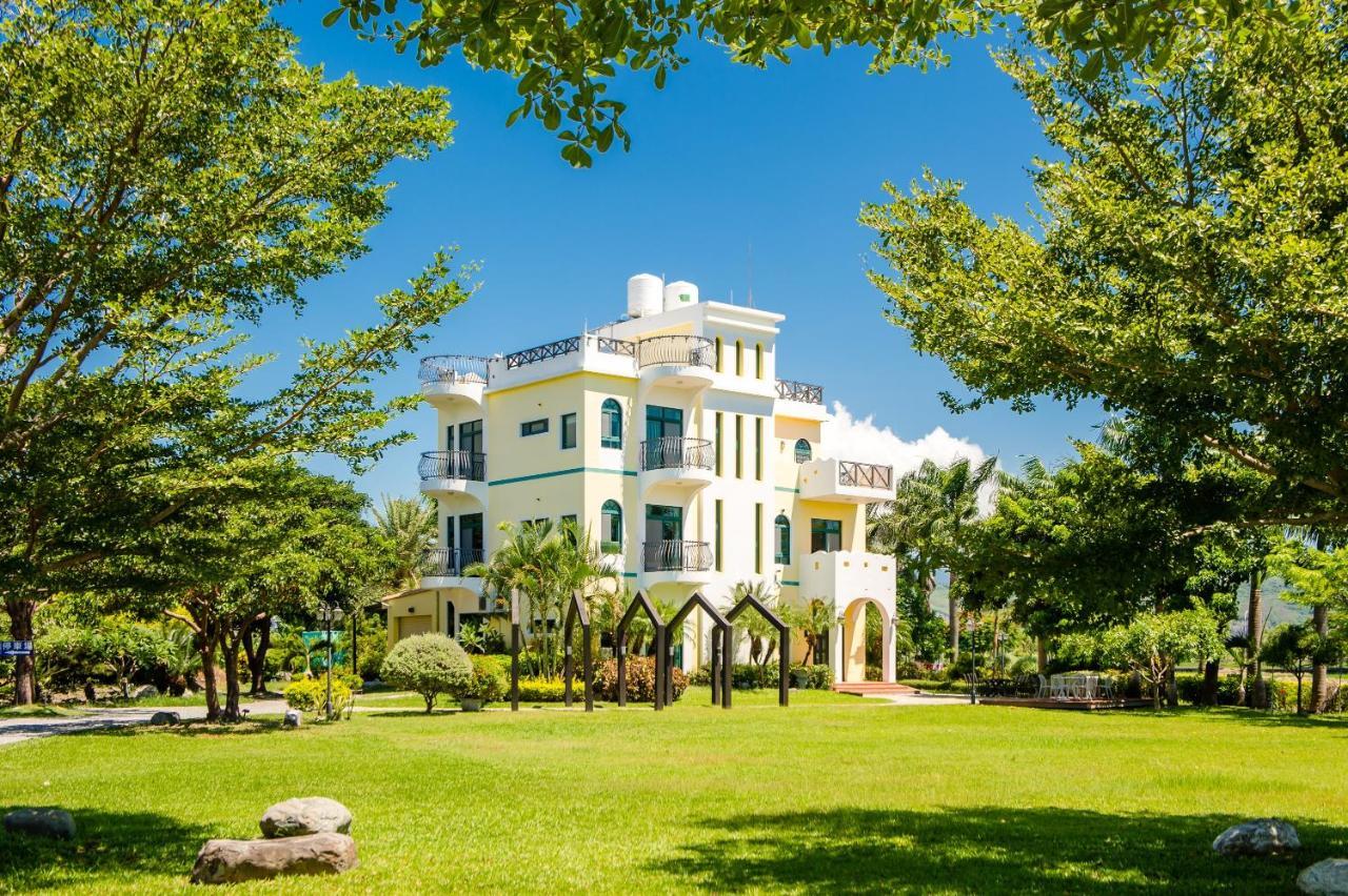 Summer Garden T'ai-tung Zewnętrze zdjęcie