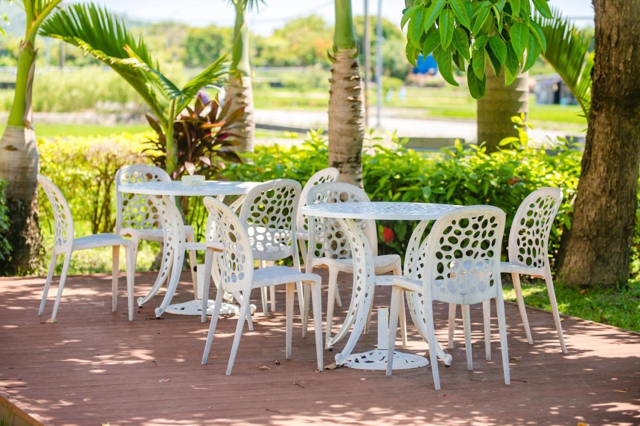 Summer Garden T'ai-tung Zewnętrze zdjęcie